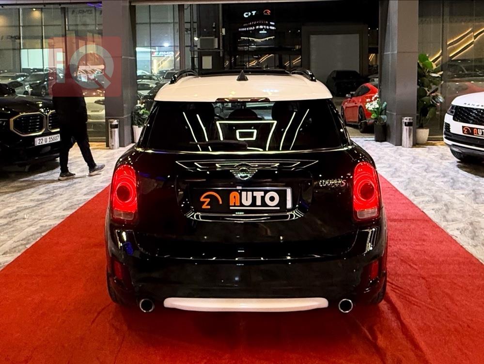 ميني كونتريمان